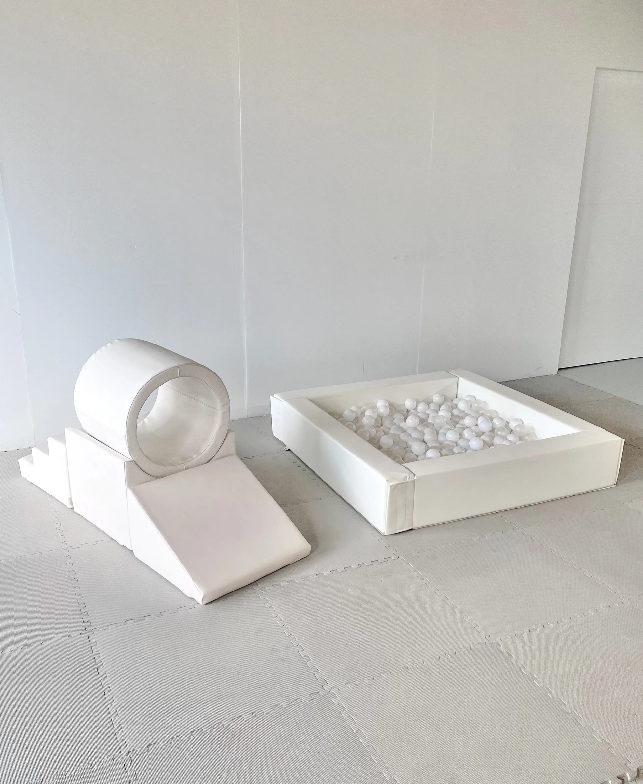 Small Package — White